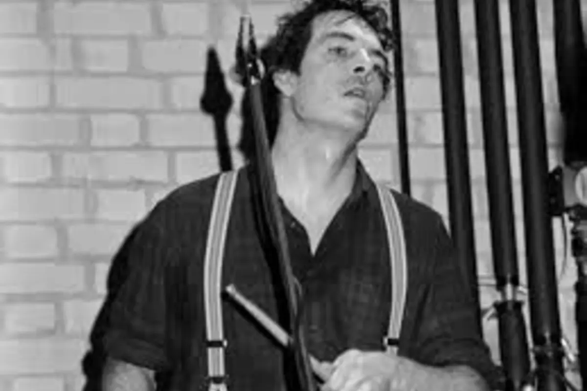 The Pogues Drummer Andrew Ranken Dies Aged 72 — Life, Music, and Legacy